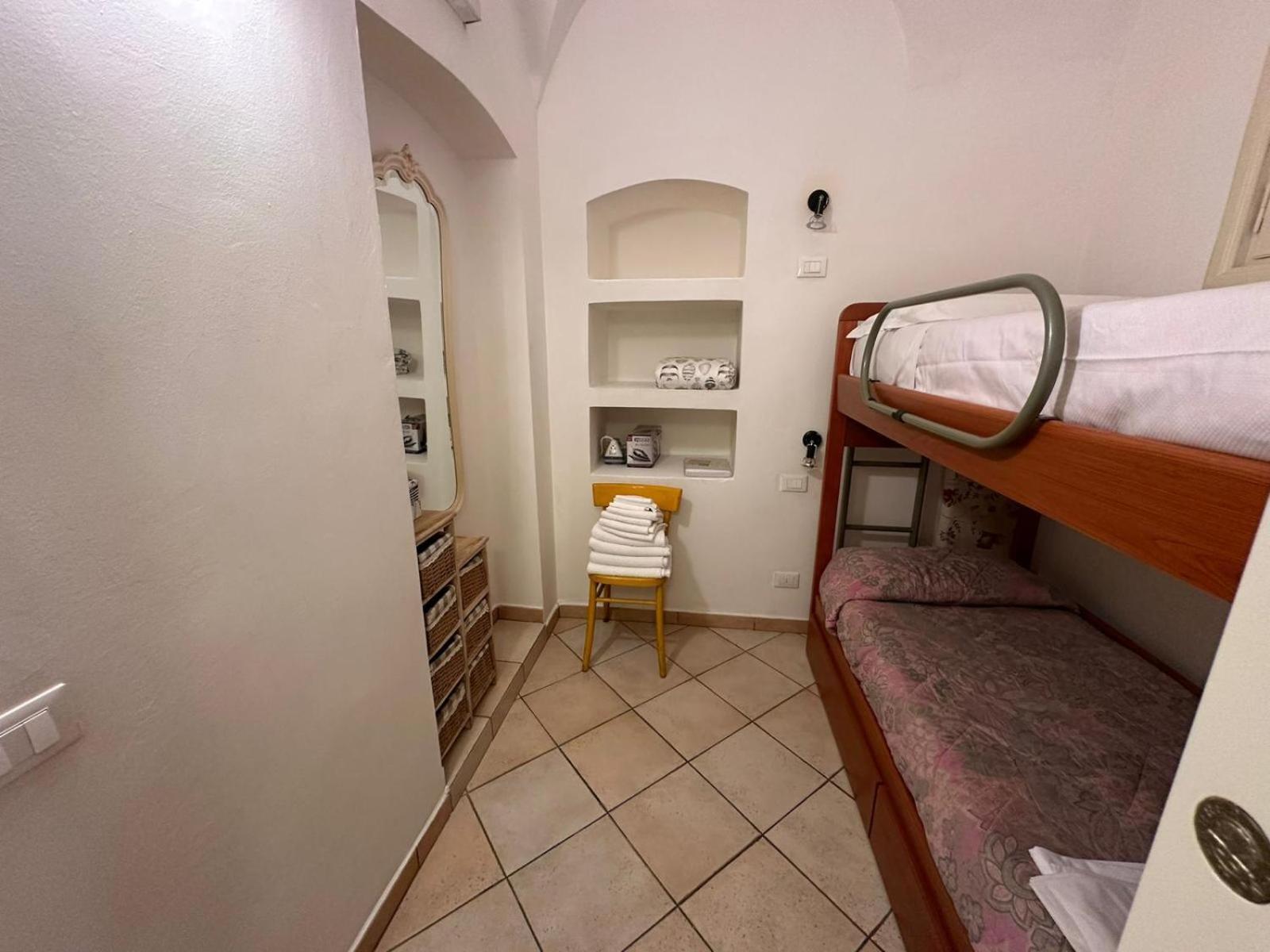 2 Passi Dal Mare Di Ampio Trilocale Appartement